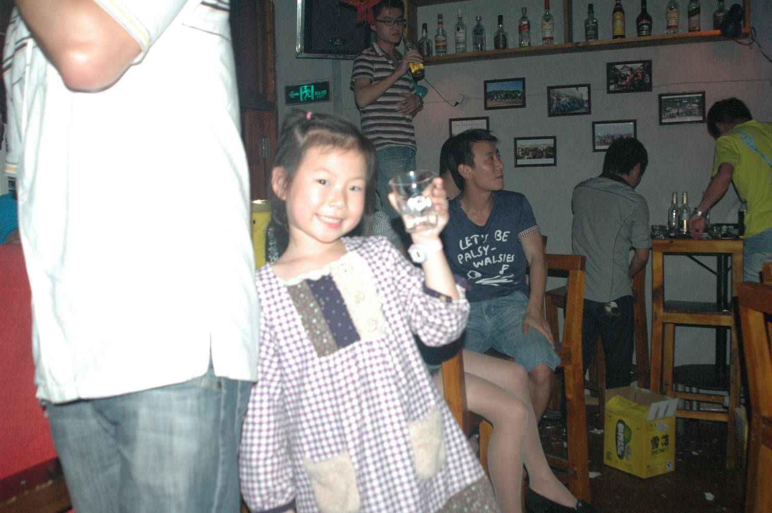 Ƭ 082.jpg