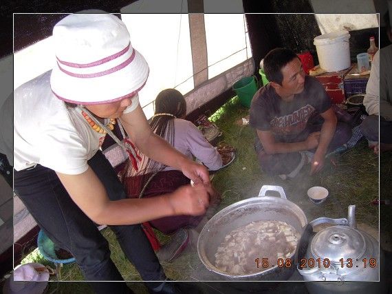 ຣ 143.jpg