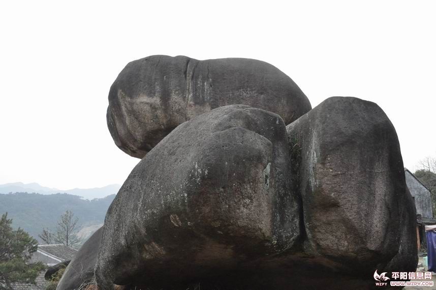 Ƭ 045.jpg