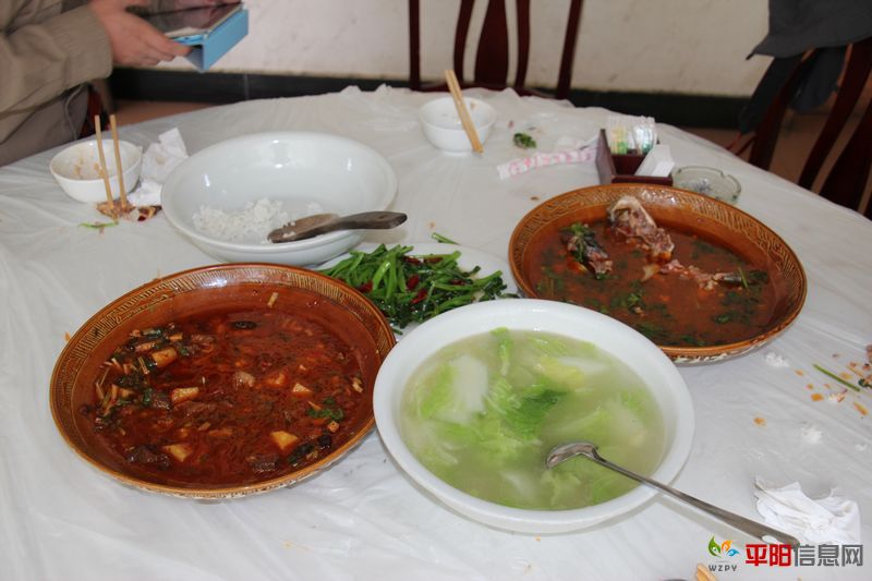 Ƭ 083.jpg