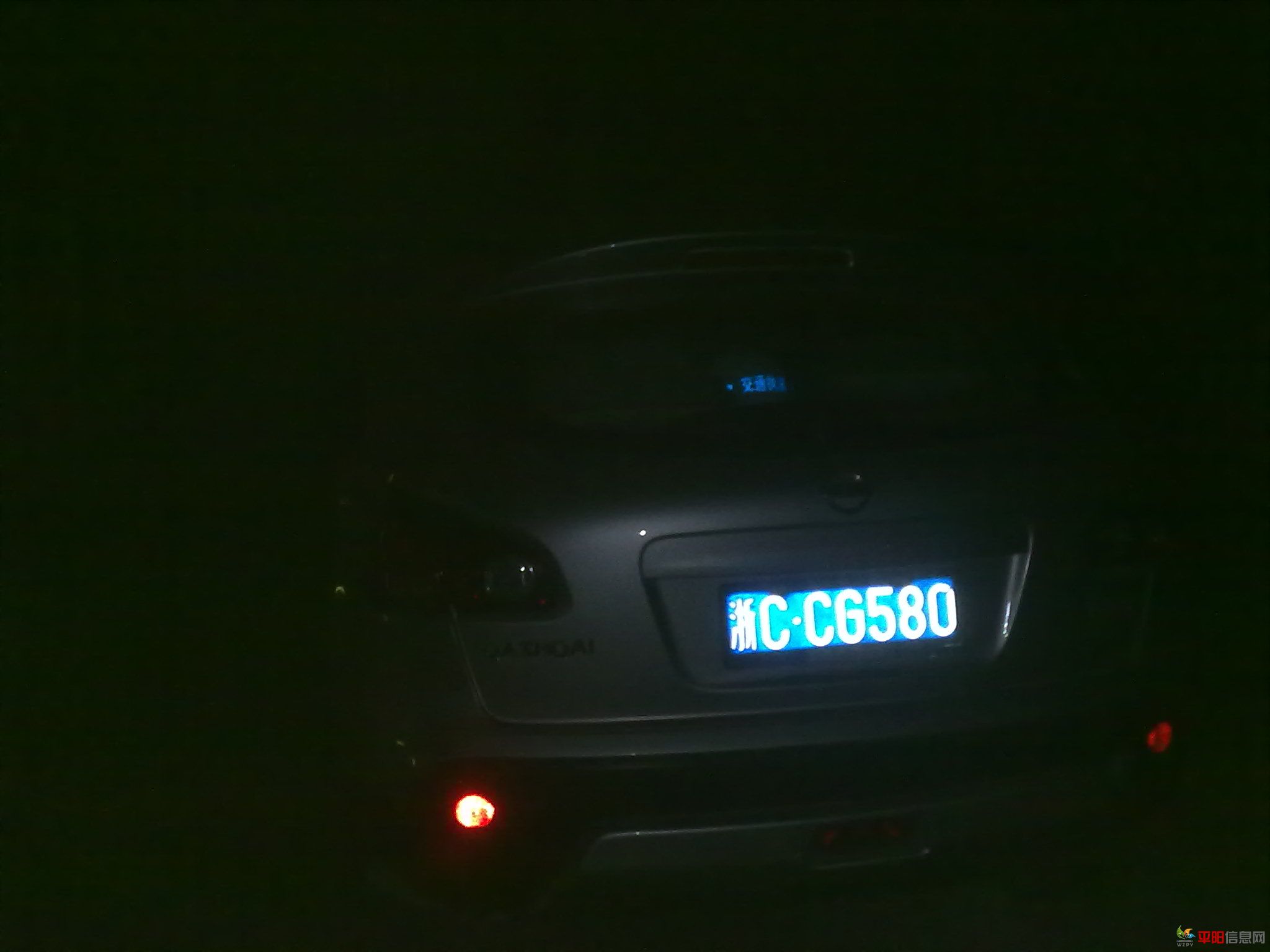 201203271585.jpg