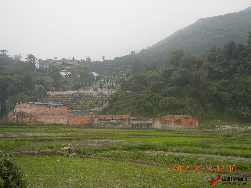 DSCN0749a.jpg