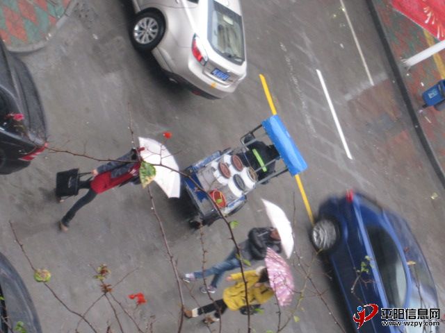 Ƭ 144.jpg