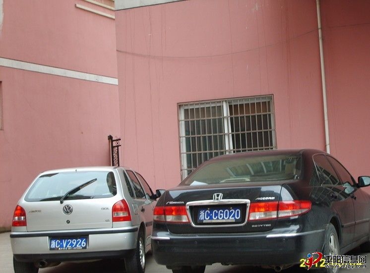 004.jpg