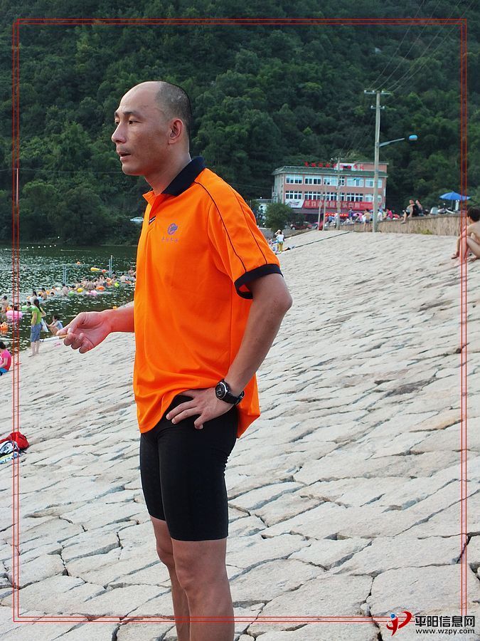 084704a8cigx8cihai1fcf.jpg