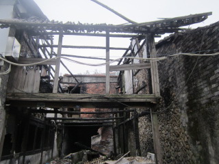 Ƭ 007.jpg