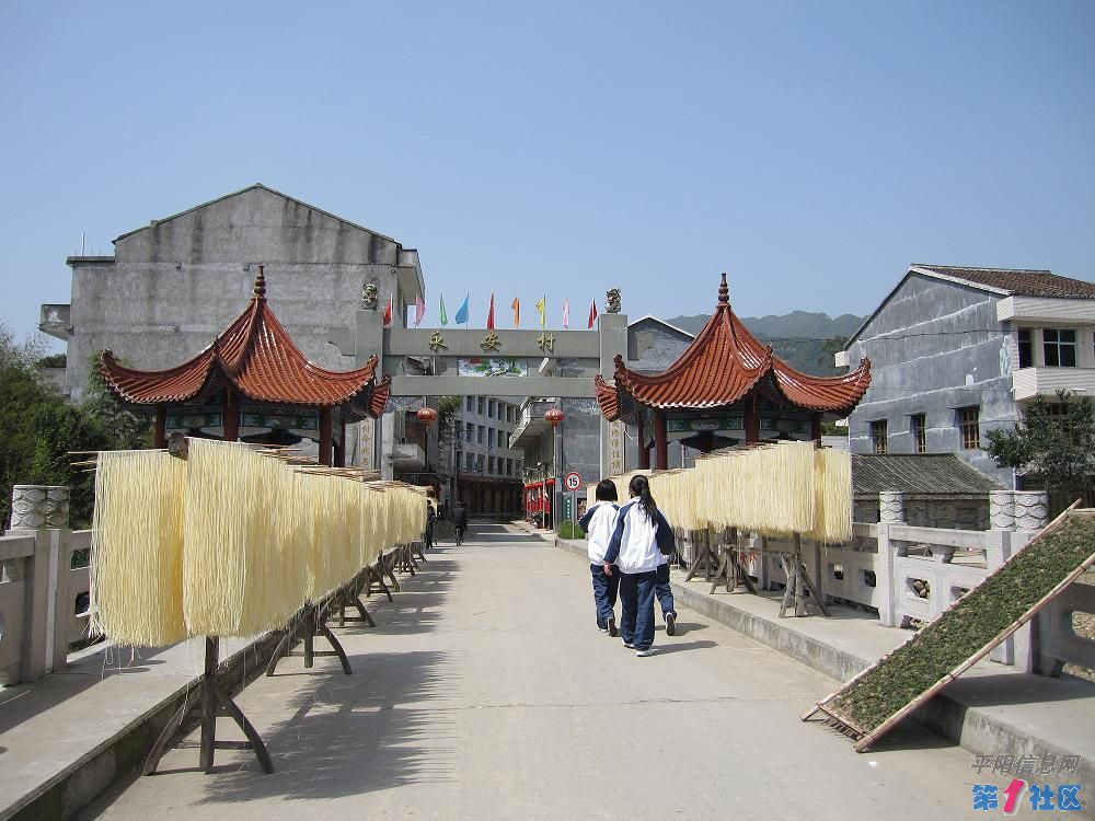 Ƭ 084.jpg