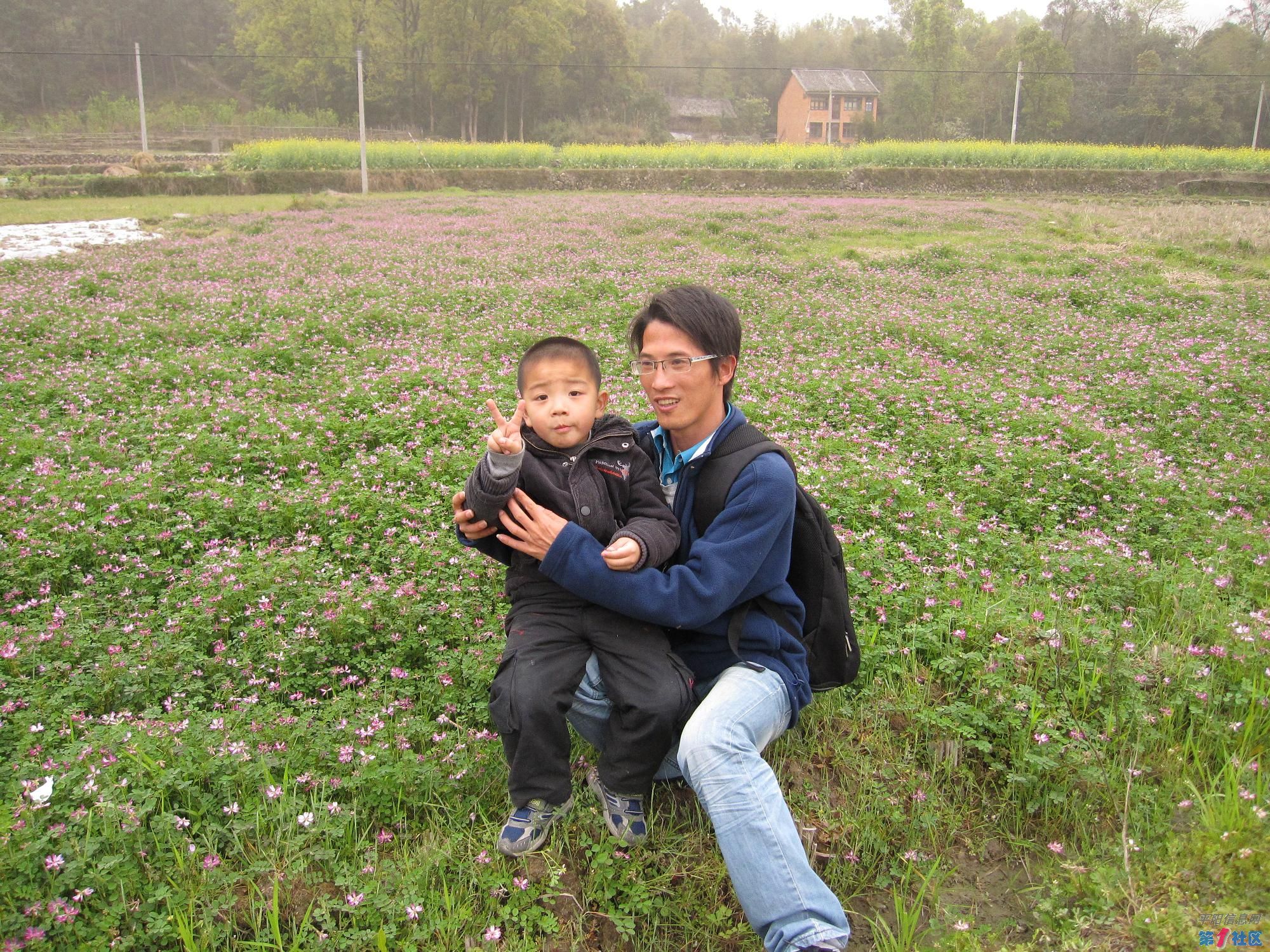 Ƭ 087.jpg