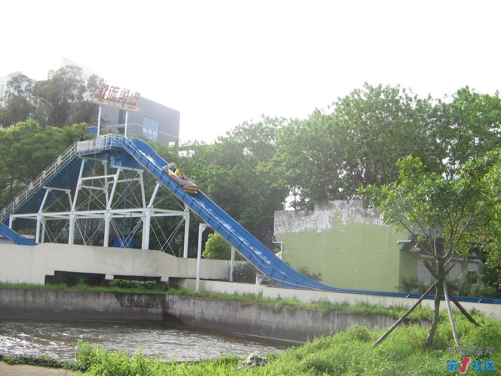 Ƭ 077.jpg